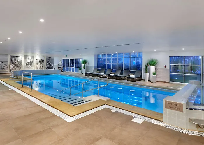 Best Hotels in Birmingham for Travelers