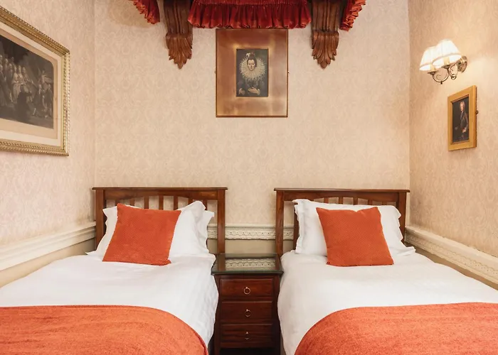 Durham's Top Hotels for Memorable Stays