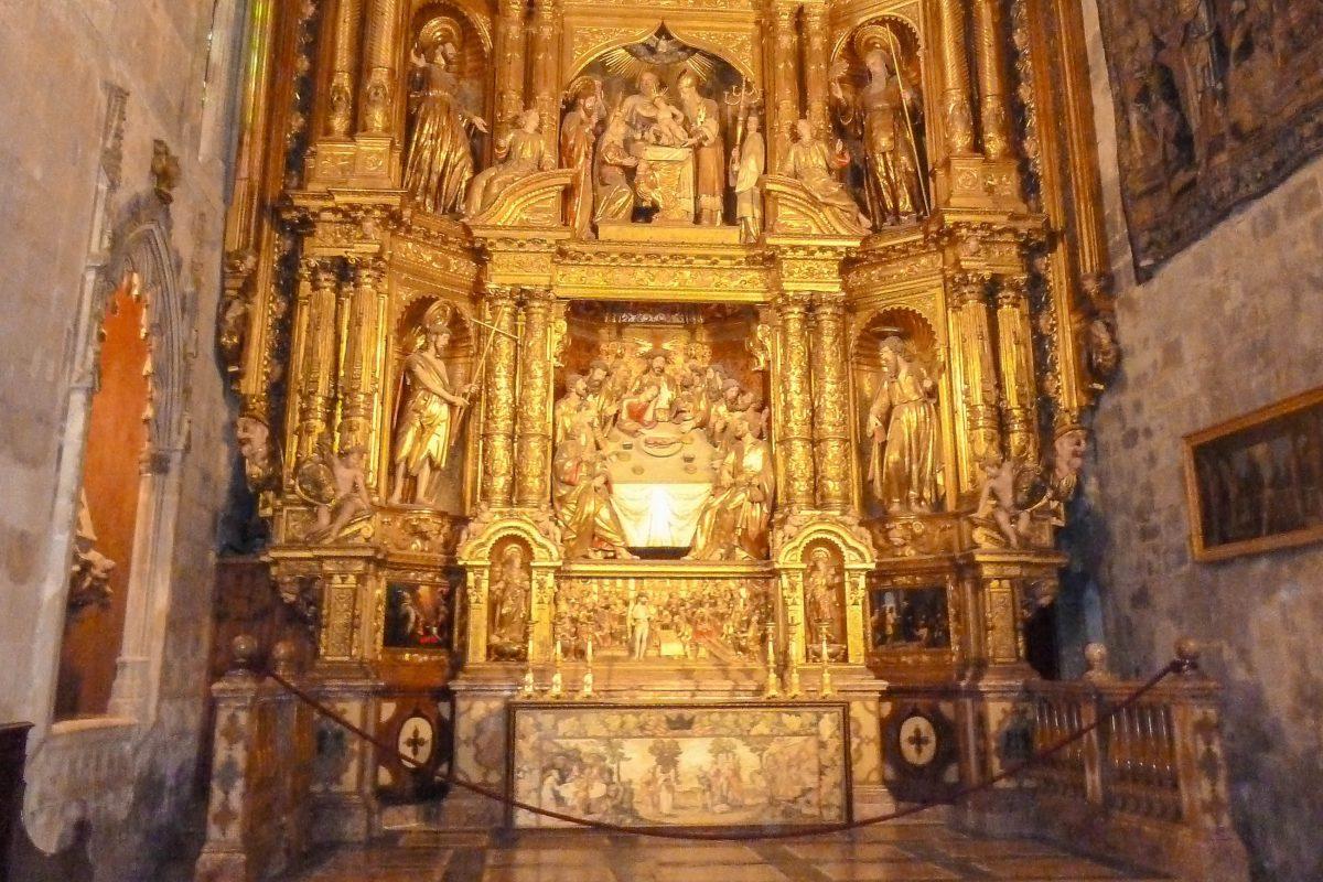 The 17th-century Corpus Christi side chapel altarpiece in the Cathedral of Palma de Mallorca, Spain, is considered an outstanding work of Baroque art - © Lila Pharaoh / franks-travelbox